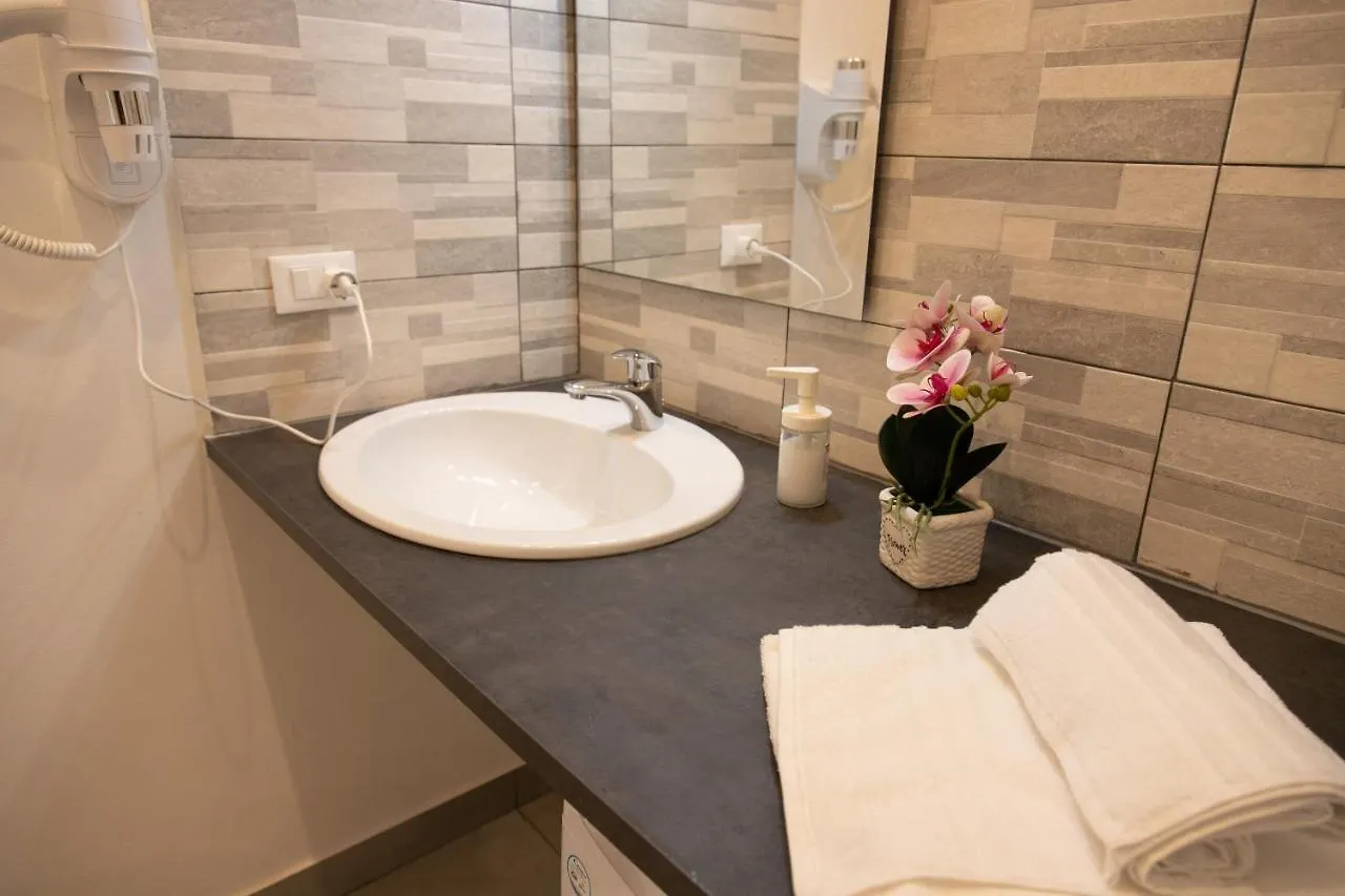 Le Grazie Romantic House By Dimore Trinacria Syracuse Italia